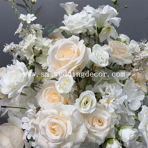 inexpensive flowers for wedding centerpieces